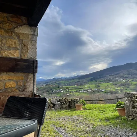 Country house La Collada Sorribas (Parres)
