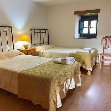 Country house La Collada Sorribas (Parres)
